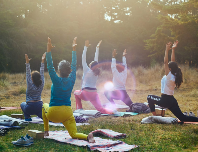 Best Outdoor Yoga Destinations & Beginner Poses for Nature Lovers